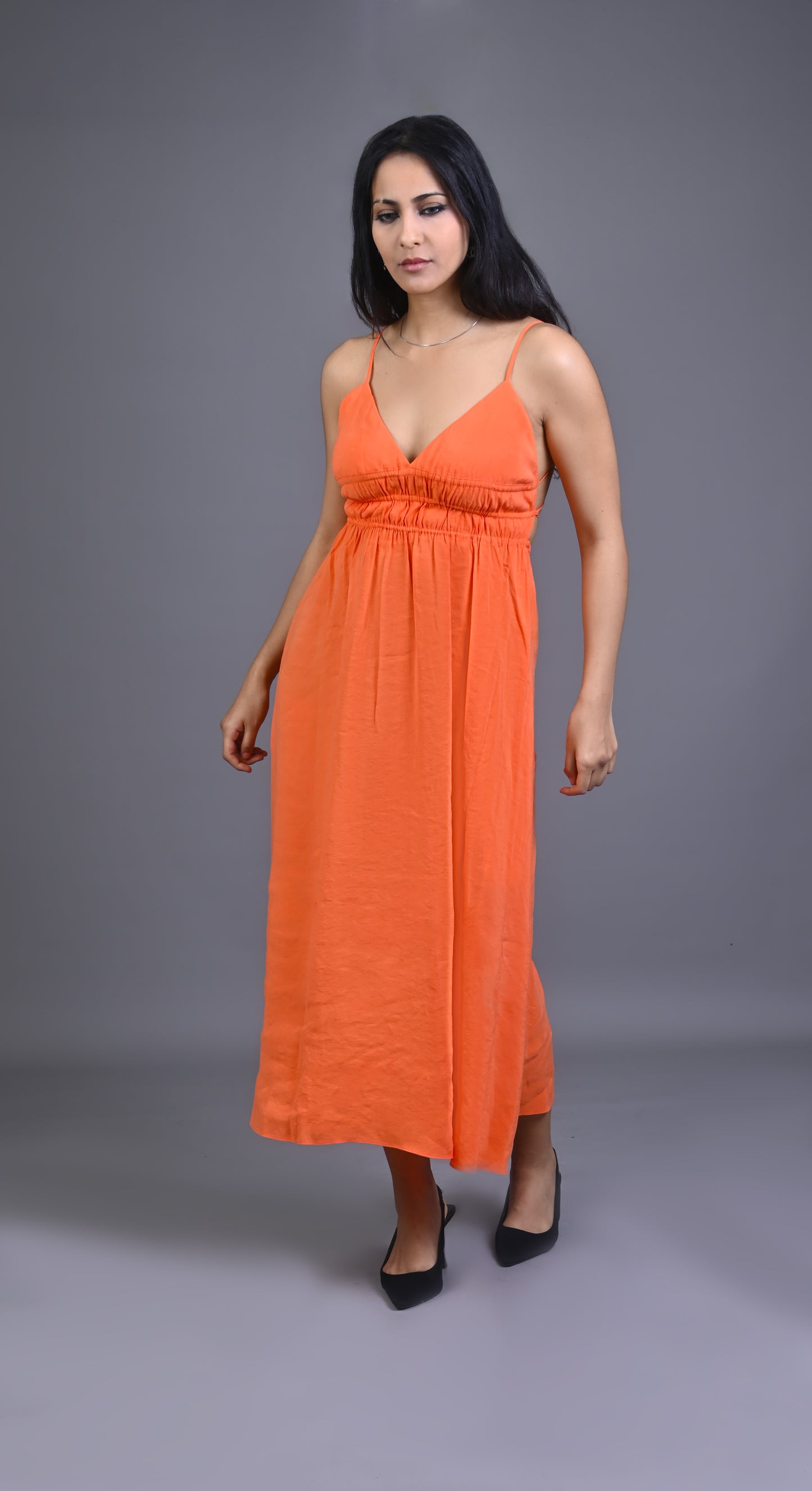 Robe longue à bretelles