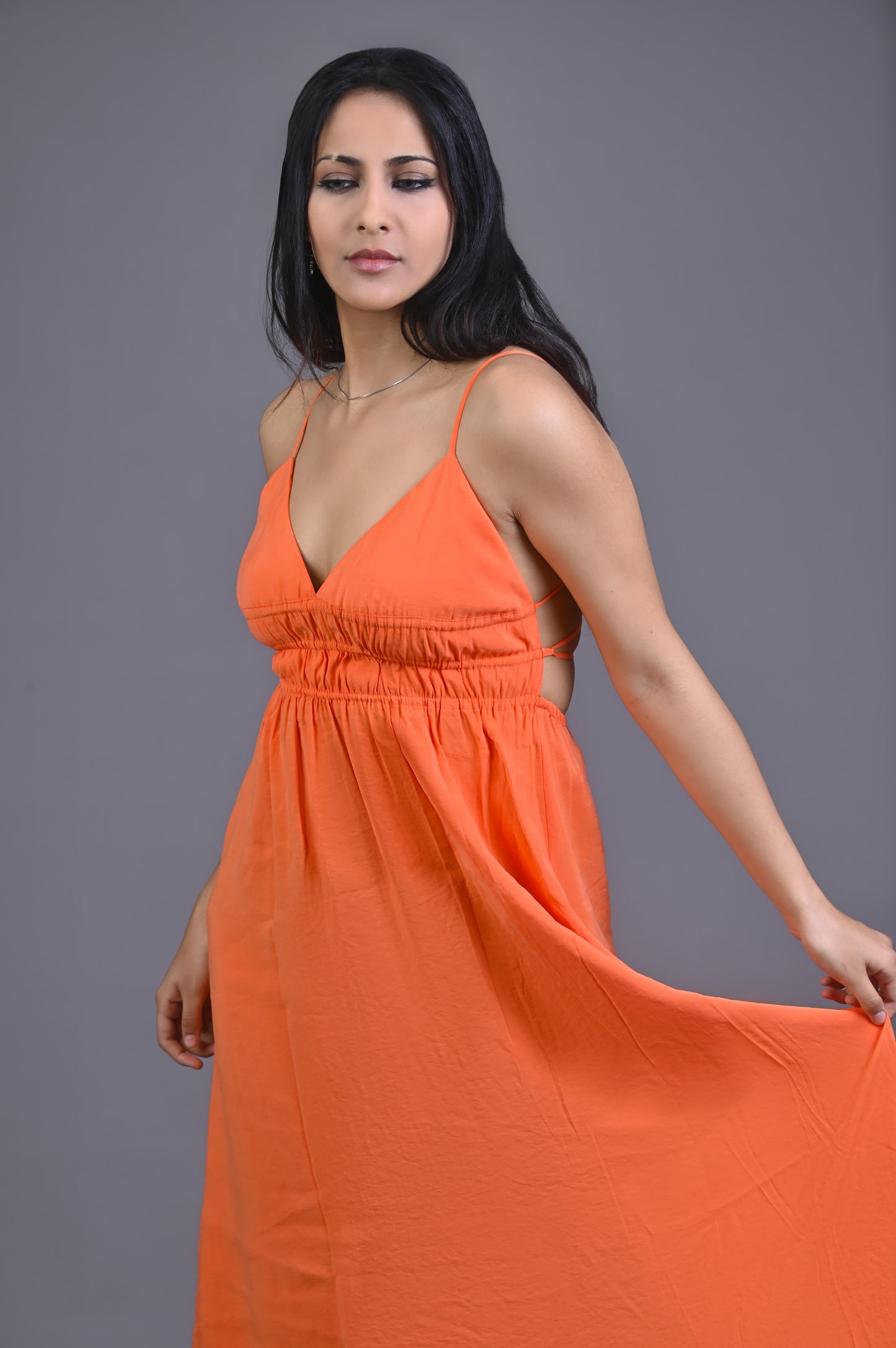 Robe longue à bretelles